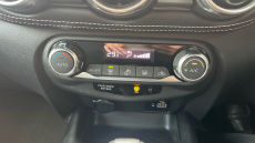 Nissan Juke 1.0 DiG-T 114 N-Connecta 5dr DCT Petrol Hatchback